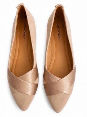 Comfortview Oyster Pearl Pointed Toe Flats with Crossover Detail NIB